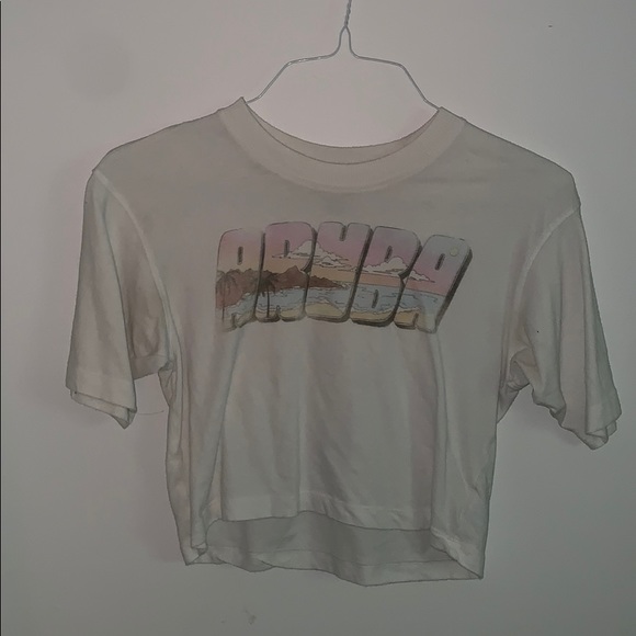 american eagle cropped tee